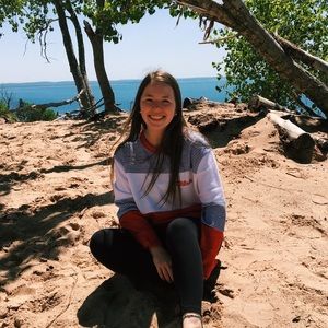 Meet your Posher, Sydney